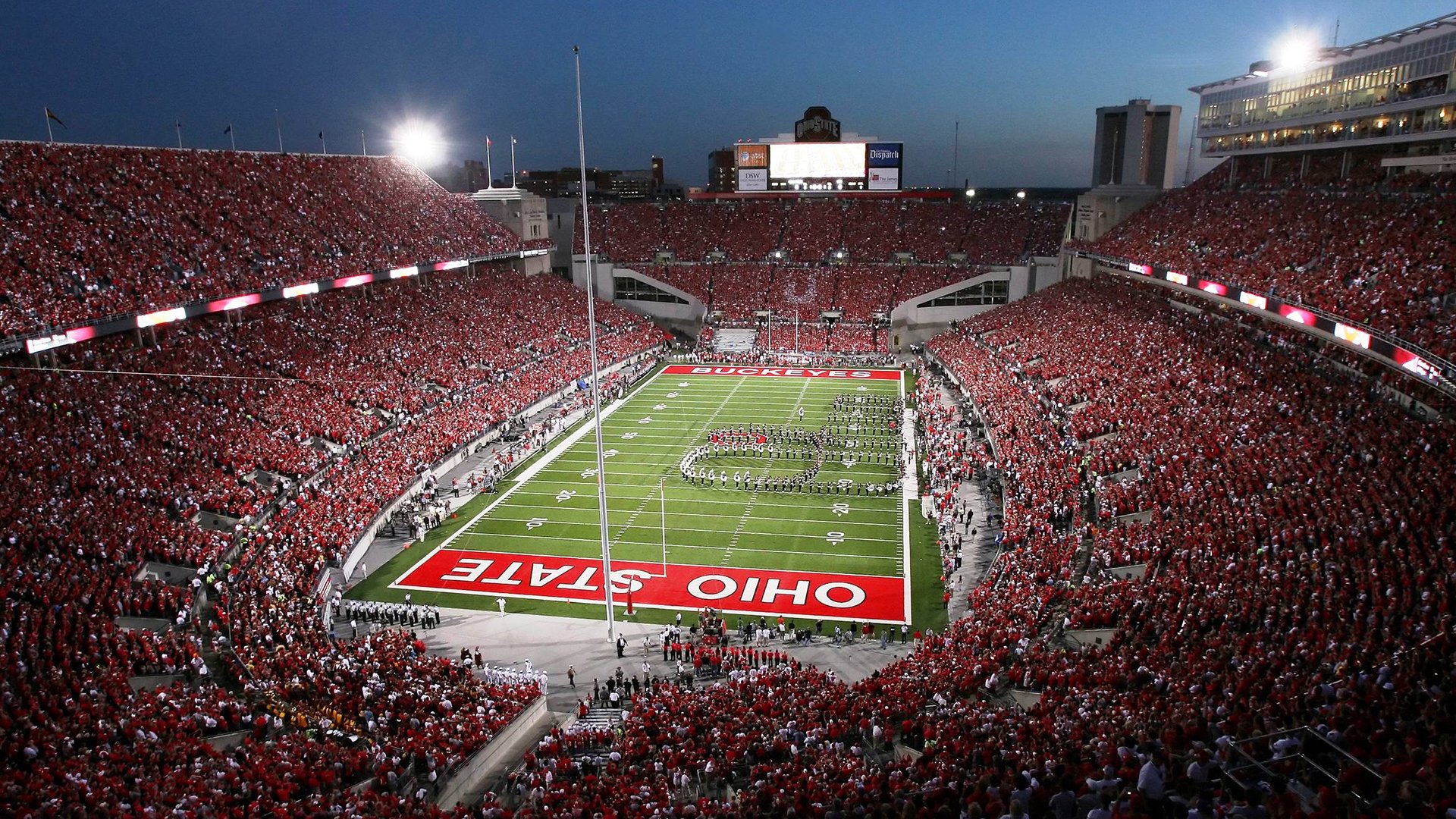 世界杯：FIFA计划加强VAR培训 确保判罚一致性与透明度